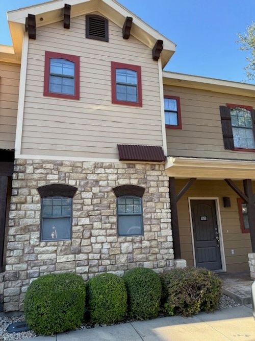 1058-2410 S 2nd St, Waco, TX, 76706-6551 | Card Image