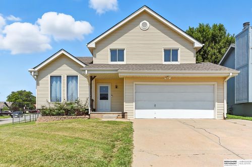 8412 Read St, Omaha, NE, 68122-1480 | Card Image