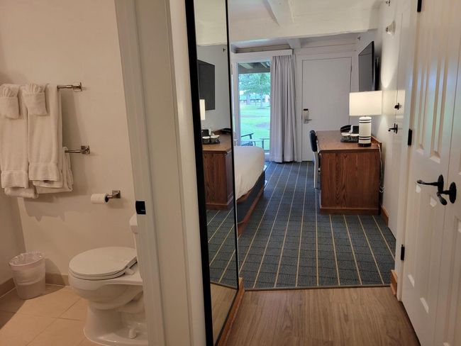 1001 - 2400 E Geneva St, Condo with 1 bedrooms, 1 bathrooms and null parking in DELAVAN WI | Image 6