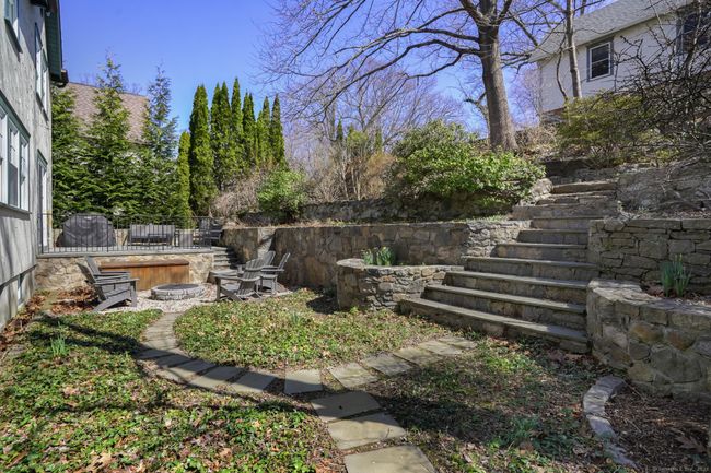 Steps to Terraced Gardens | Image 33