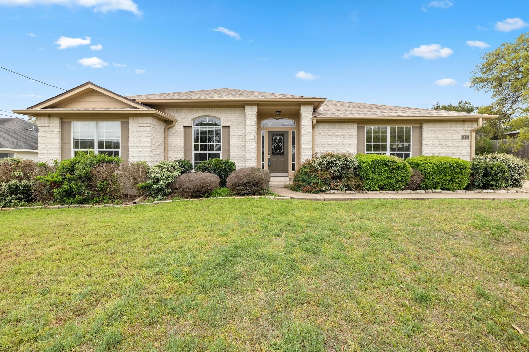 Spanish Oak Dr, Lago Vista, TX 78645
