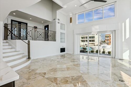 1and3-1 Port Royal Way, Pensacola, FL, 32502-5759 | Card Image