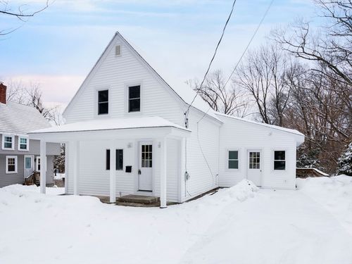 5 C St, Hopkinton, MA, 01748-1219 | Card Image