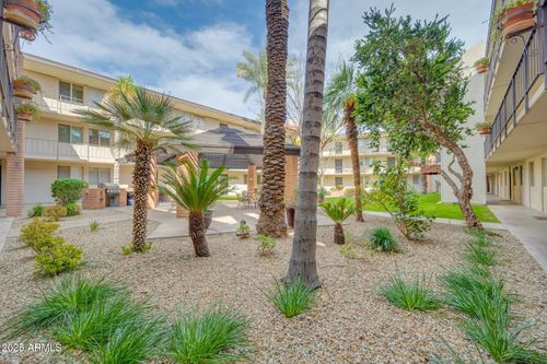 322-4727 E Lafayette Blvd, Phoenix, AZ, 85018-3846 | Card Image