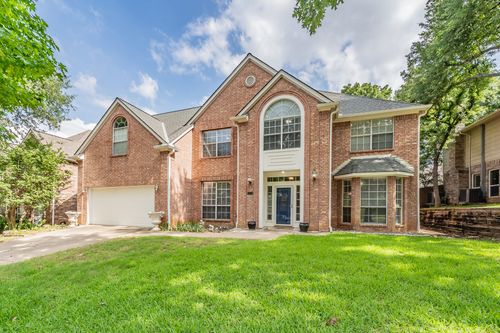 1803 Haydenbend Cir, Grapevine, TX, 76051-7337 | Card Image
