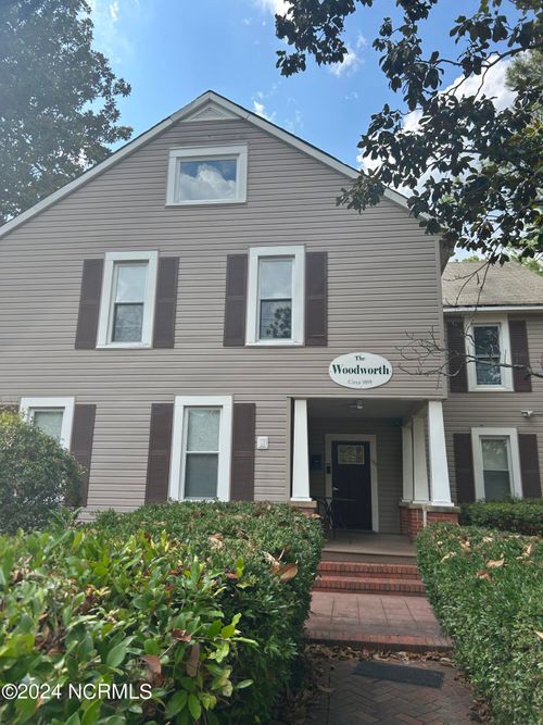 apt-5-180 N Bennett St, Southern Pines, NC, 28387-4824 | Card Image