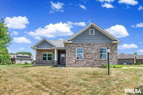 311 Hidden Brook Dr, Groveland, IL, 61535-9527 | Card Image