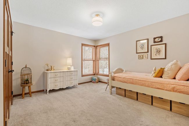 9256 Gateway Ln, House other with 5 bedrooms, 5 bathrooms and null parking in Eden Prairie MN | Image 41