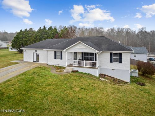 212 Bayberry Drive, Crossville, TN, 38555 | Card Image