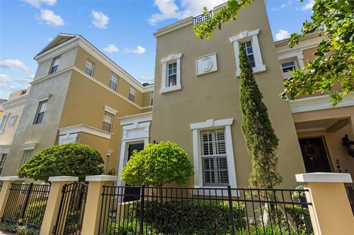 2419 Victoria Gardens Ln, Tampa, FL, 33609-4114 | Card Image