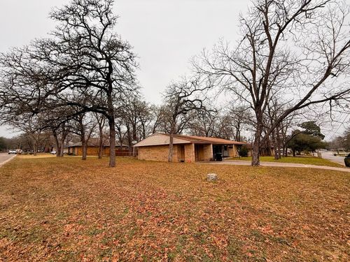 1912 Alcoa Ave, Rockdale, TX, 76567-2130 | Card Image