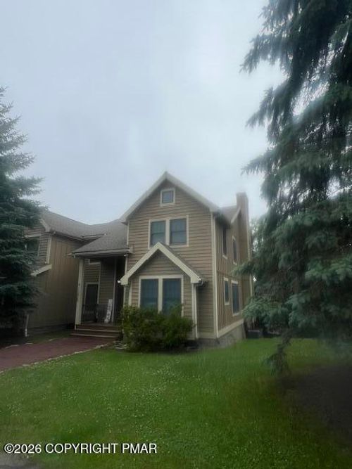 451 Maple Ct, Tannersville, PA, 18372-9713 | Card Image
