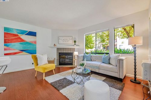 apt-179-39199 Guardino Dr, Fremont, CA, 94538-3014 | Card Image