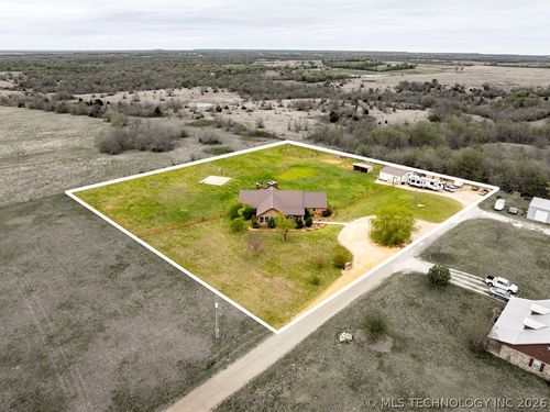 15337 Lewis Ln, Madill, OK, 73446-6635 | Card Image