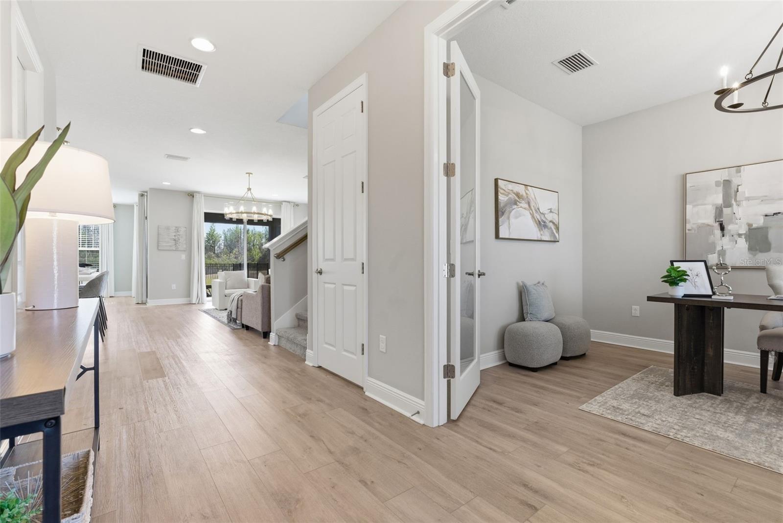 Residential in LAND O LAKES 4