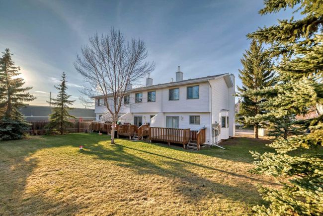 39 Abbeydale Villas Ne, Home with 3 bedrooms, 2 bathrooms and 1 parking in Calgary AB | Image 36