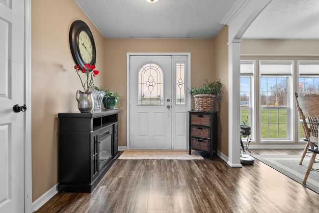 76 4 Th St, House other with 2 bedrooms, 2 bathrooms and null parking in Plainwell MI | Image 4