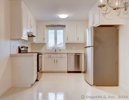 apt-26-54 Oak St, Middletown, CT, 06457-3758 | Card Image