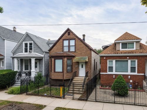 4637 W Mclean Ave, Chicago, IL, 60639-3427 | Card Image