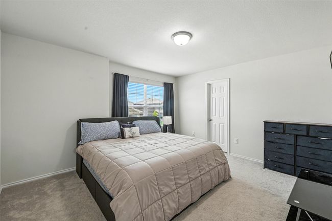 Bedroom with light carpet | Image 31
