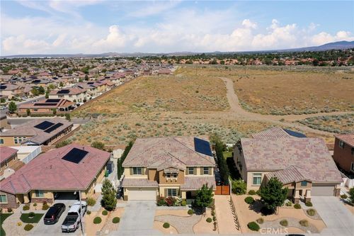 39028 Mondell Pine Avenue, Palmdale, CA, 93551 | Card Image