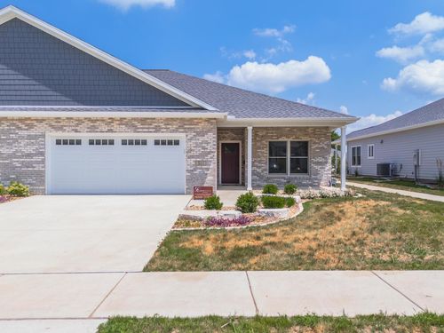 514 S 6th St, Fairbury, IL, 61739-1676 | Card Image