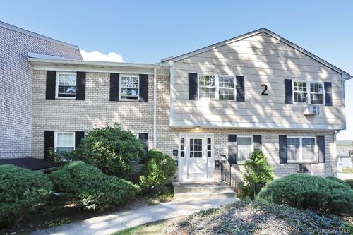 280 Parkside Dr, Suffern, NY, 10901-7856 | Card Image