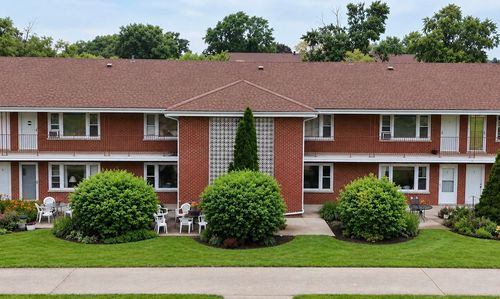 14-1105 Holiday Ln, Des Plaines, IL, 60016-5663 | Card Image