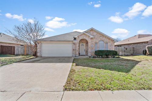 1615 Summertree Lane, Grand Prairie, TX, 75052 | Card Image