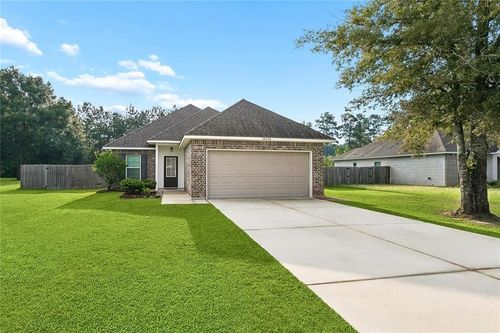 48258 Labonte Ln, Tickfaw, LA, 70466-3628 | Card Image