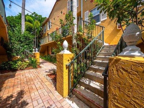 202-1020 Lake Shore Dr, Lake Park, FL, 33403-2869 | Card Image