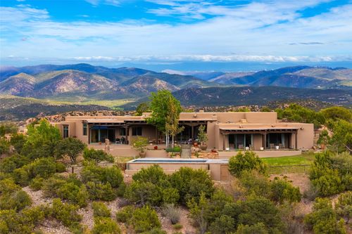 3312 Monte Sereno Dr, Santa Fe, NM, 87506-0181 | Card Image