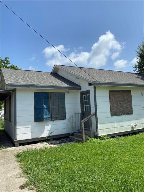 160 W 161st St, Galliano, LA, 70354-3600 | Card Image