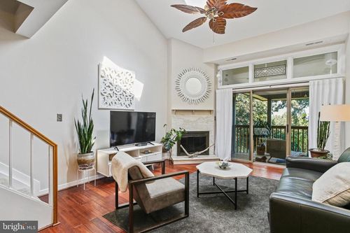 apt-201-2010 Quay Village Ct, ANNAPOLIS, MD, 21403-3864 | Card Image