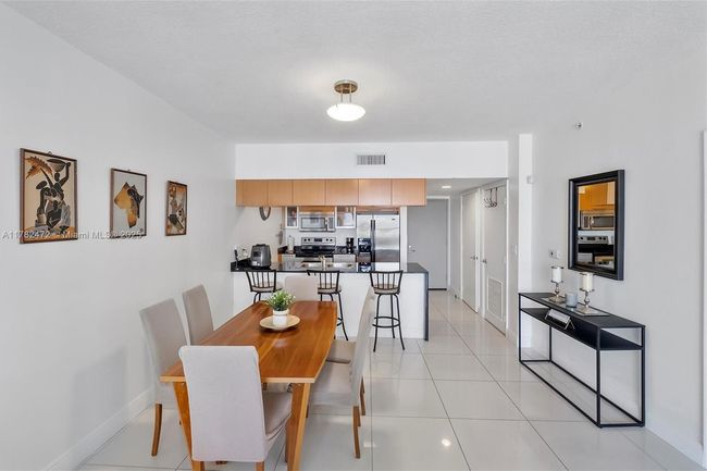 APT-3106 - 1750 Bayshore Dr, Condo with 1 bedrooms, 1 bathrooms and null parking in Miami FL | Image 11