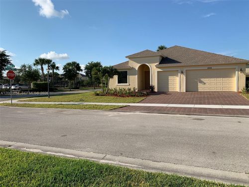 10005-10005 W Verona Cir, Vero Beach, FL, 32966 | Card Image