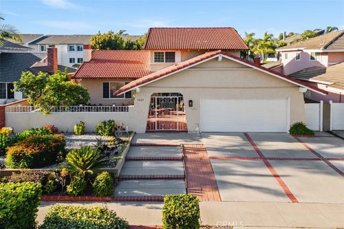 5023 Evergreen Ave, Cypress, CA, 90630-2953 | Card Image