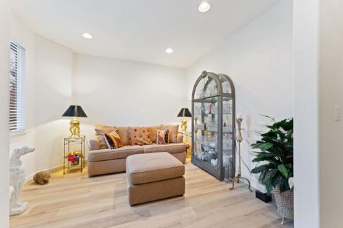 2270 Rose Arbor Drive, Sacramento, CA, 95835 | Card Image