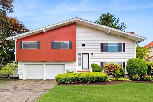 41 Lee Rd, Needham, MA, 02494-2457 | Card Image