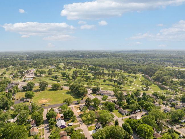 1304 Jones St, House other with 3 bedrooms, 1 bathrooms and 2 parking in Old Hickory TN | Image 99