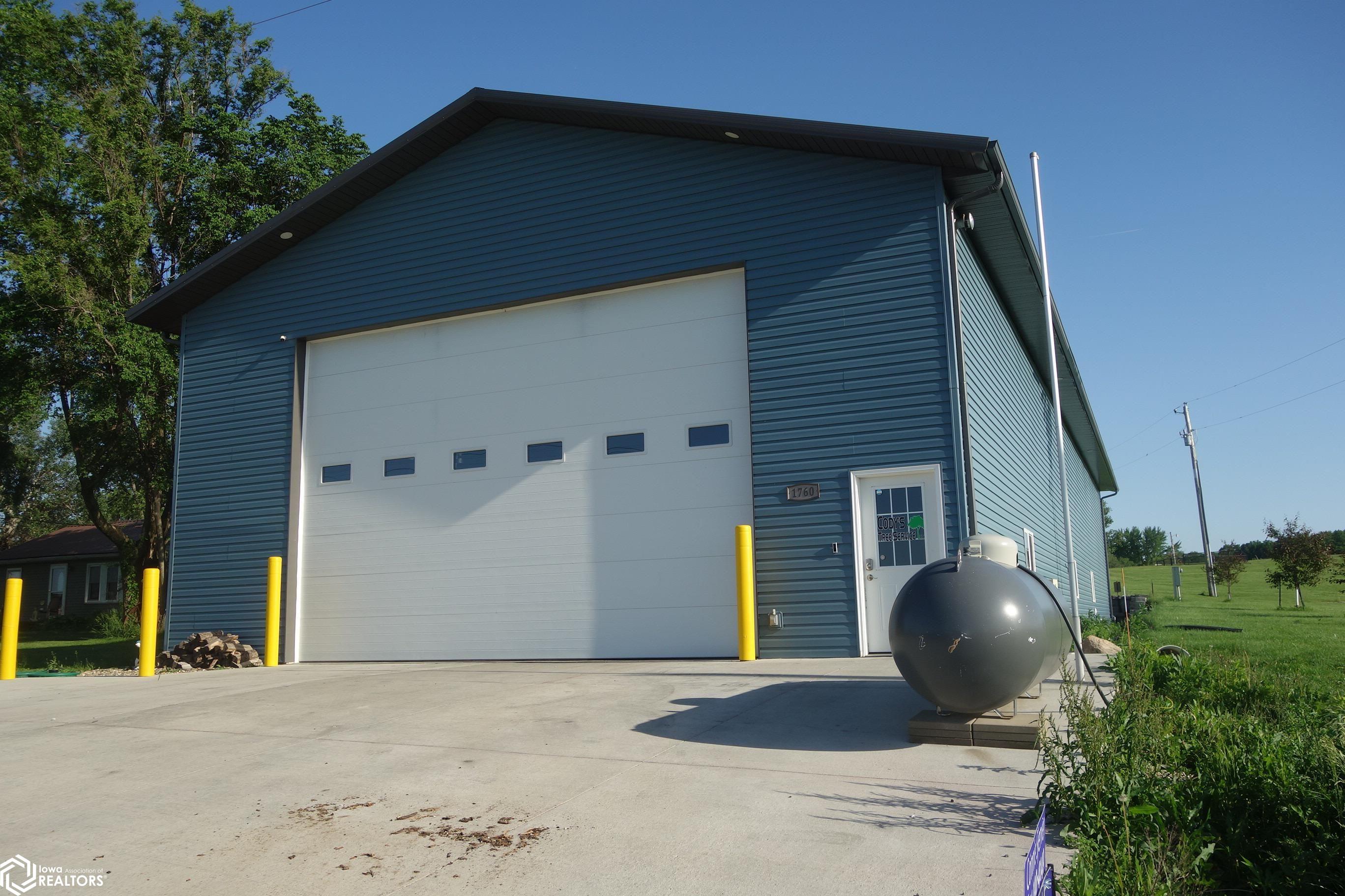 328th Ave, Brooklyn, IA 52211