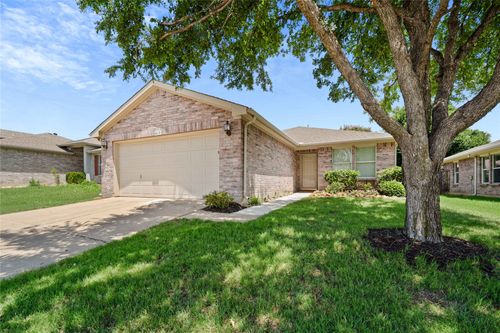 1617 Brookstone Dr, Little Elm, TX, 75068-5764 | Card Image
