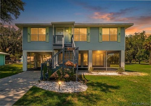 11275 W Pool Ct, Crystal River, FL, 34429-5225 | Card Image
