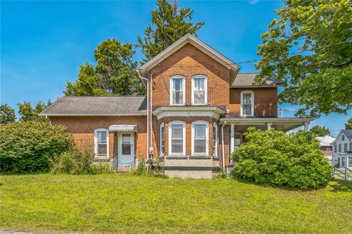 115 Maple Ave, Corry, PA, 16407-1613 | Card Image