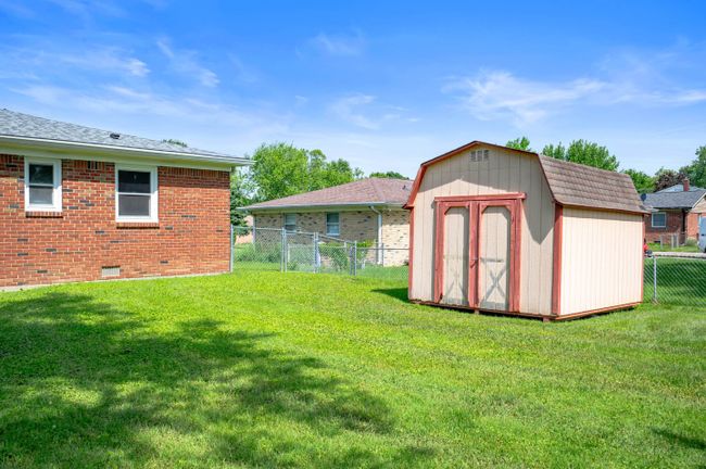 Mini barn for additional storage needs | Image 20