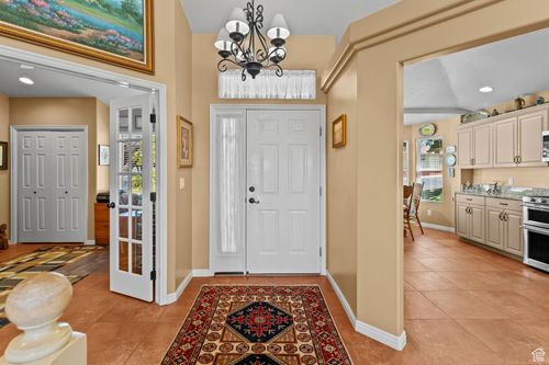 apt-18-2050 1400, St George, UT, 84790-6852 | Card Image