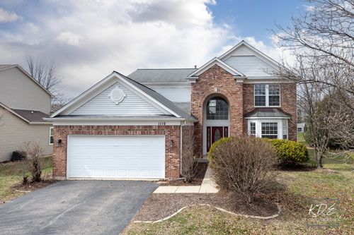 1110 Oakhill Dr, Aurora, IL, 60502-4473 | Card Image
