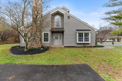 21 Andover Cir, Princeton, NJ, 08540 | Card Image