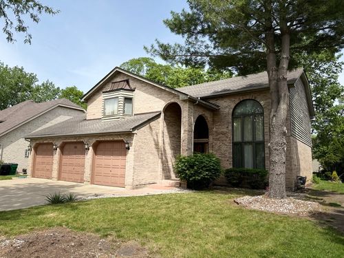 193 Rosedale Ct, Bloomingdale, IL, 60108-1477 | Card Image