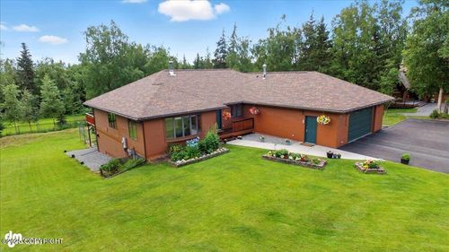 12320 Hilltop Dr, Anchorage, AK, 99515-3241 | Card Image